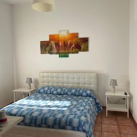 Scibetta'S B&B Tarente Buitenkant foto